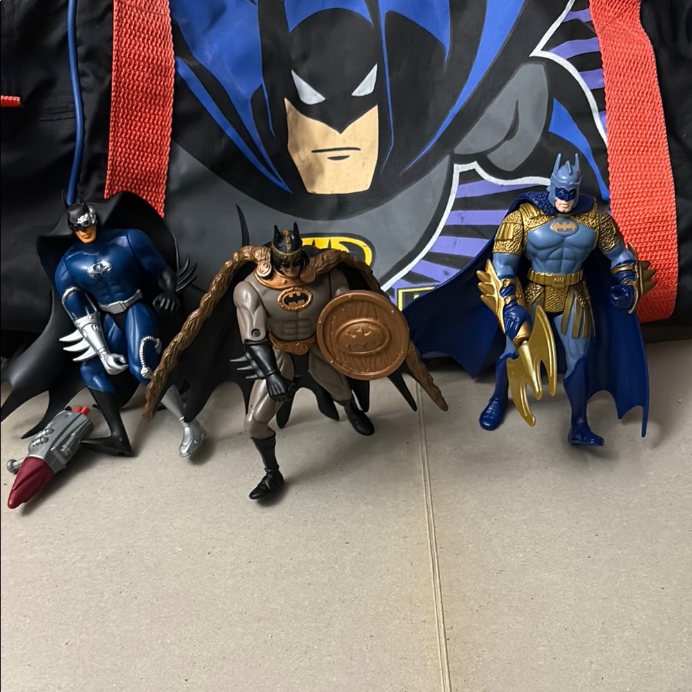 1994&1996 DC Legends of Batman Action Figures Bundle (Cyborg, Viking, Gladiator)